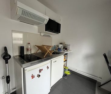 Location Appartement 22m² WASQUEHAL 59290 - Photo 2