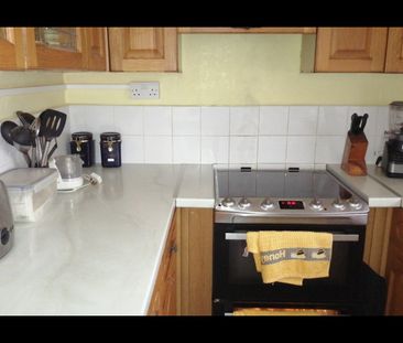 Room in a Shared House, Thorold Road, IG1 - Photo 6