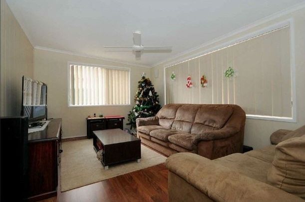 381 Hume St Kearneys Spring - Photo 1