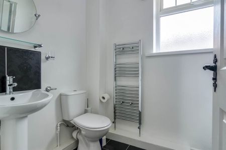 22 Cussick Street, BELFAST, BT9 6DU - Photo 5