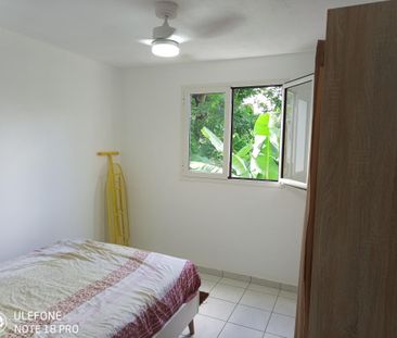 Location Appartement 3 pièces Meublé 56m² STE ANNE 97180 - Photo 2