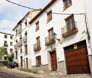 Granada - Photo 1