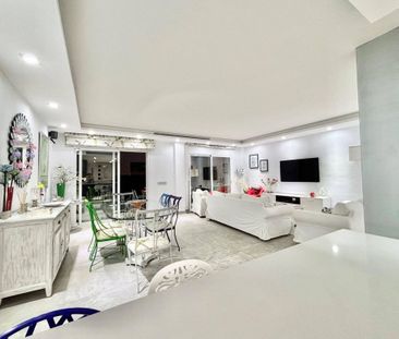 3 room luxury House for rent in Marbella, Andalusia - Photo 4