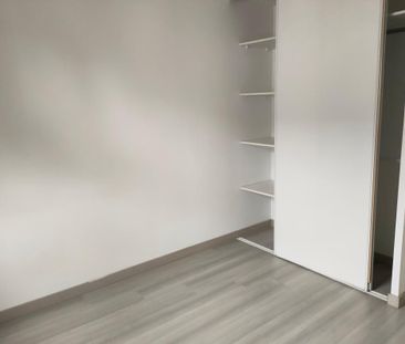 Location Appartement 2 pièces 53m² LE HAVRE 76600 - Photo 4