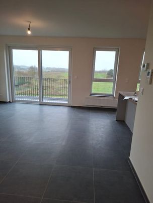 Appartement te huur - Photo 1