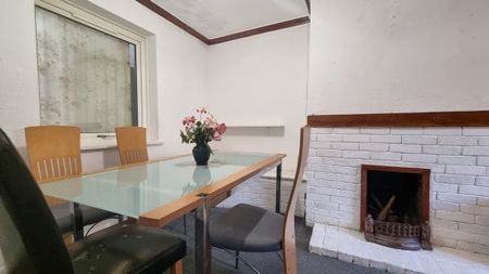 The Crescent, Brighton 4 bedroom house to rent - Photo 3