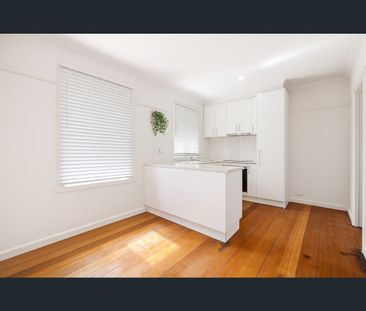 12 Catalina Street, Heidelberg West, Vic 3081 - Photo 4