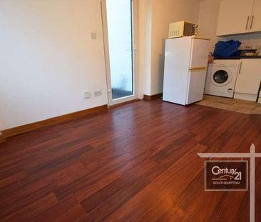|ref: |, Rayners Gardens, Southampton, SO16 - Photo 3