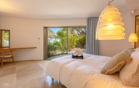 Rental Villa Porto-Vecchio 7 Rooms 330 m² - Photo 4