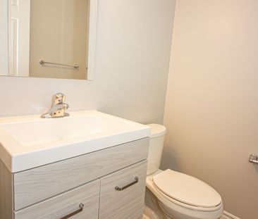 For Lease - 1576 Leblanc Court, Milton, Ontario - Photo 5