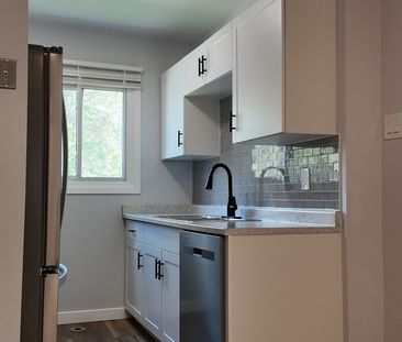 For Lease - 166 Southdale Road Unit# 58, London South, Ontario - Photo 4