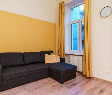 Łódź Łódź-Śródmieście, 6 Sierpnia - Photo 2