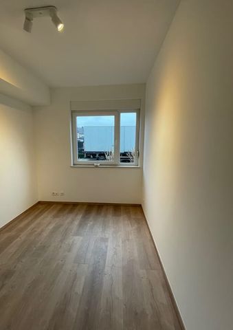 Appartement te huur - Photo 2
