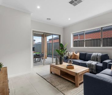 Brand New Creek Front East Facing Family Home At Prime Location! - Photo 1