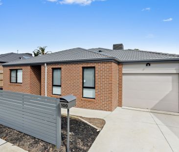 100 Gamble Road Carrum Downs VIC - Photo 1