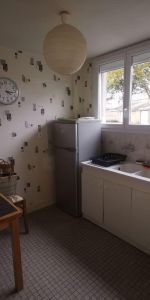 A louer à CONDE EN NORMANDIE, en centre ville, appartement T3 de 72m² habitables situé au premi... - Photo 4