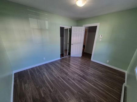 Boul. Ste-Rose, H7R 1W3, Laval - Photo 3