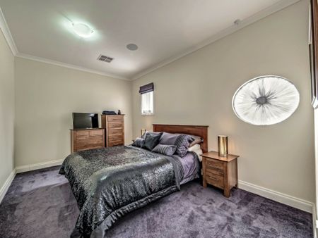 45A Joel Terrace, EAST PERTH - Photo 3