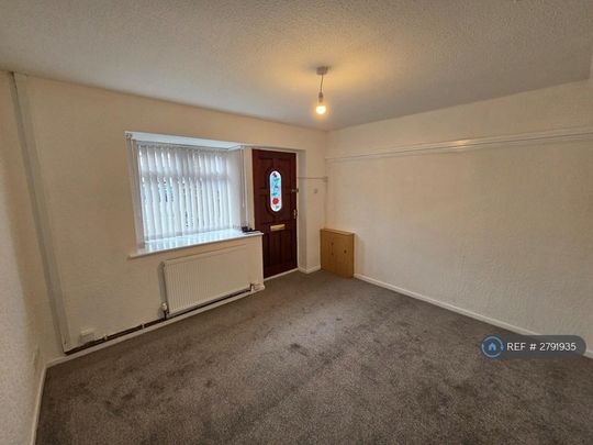 2 bedroom semi-detached house to rent - Photo 1