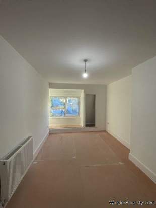 2 bedroom property to rent in Liverpool - Photo 5