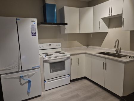 For Lease - 607 QUEENS Avenue Unit# Bedroom 1, London East, Ontario - Photo 5