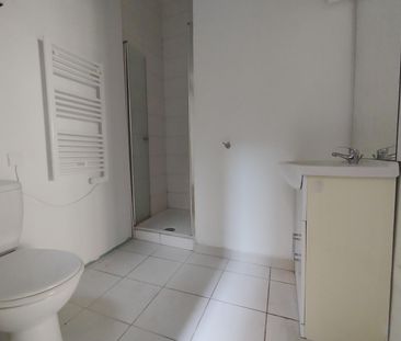 Location Appartement 2 pièces 40m² VALENCE 26000 - Photo 3