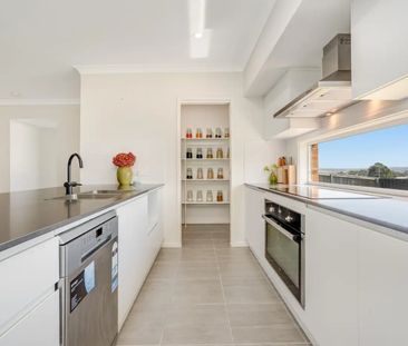 6 Banyan Street, Gillieston Heights NSW 2321 - House For Rent | Domain - Photo 5