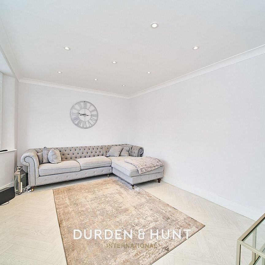 Acres Avenue, Ongar - Photo 1