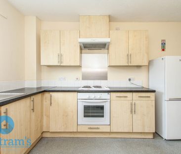 2 bed Apartment for Rent - Photo 4