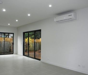 3/14 Melton Grove, Croydon - Photo 5