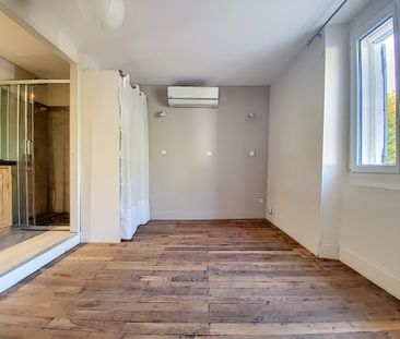 Noves, centre : Maison de village T3 58 m² avec 2 chambres, - Photo 3