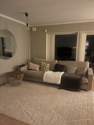 Snöfjällsgränd, Kista - Photo 1