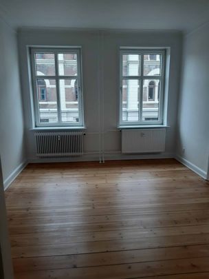 Fantastisk 4-værelses lejlighed - Photo 1