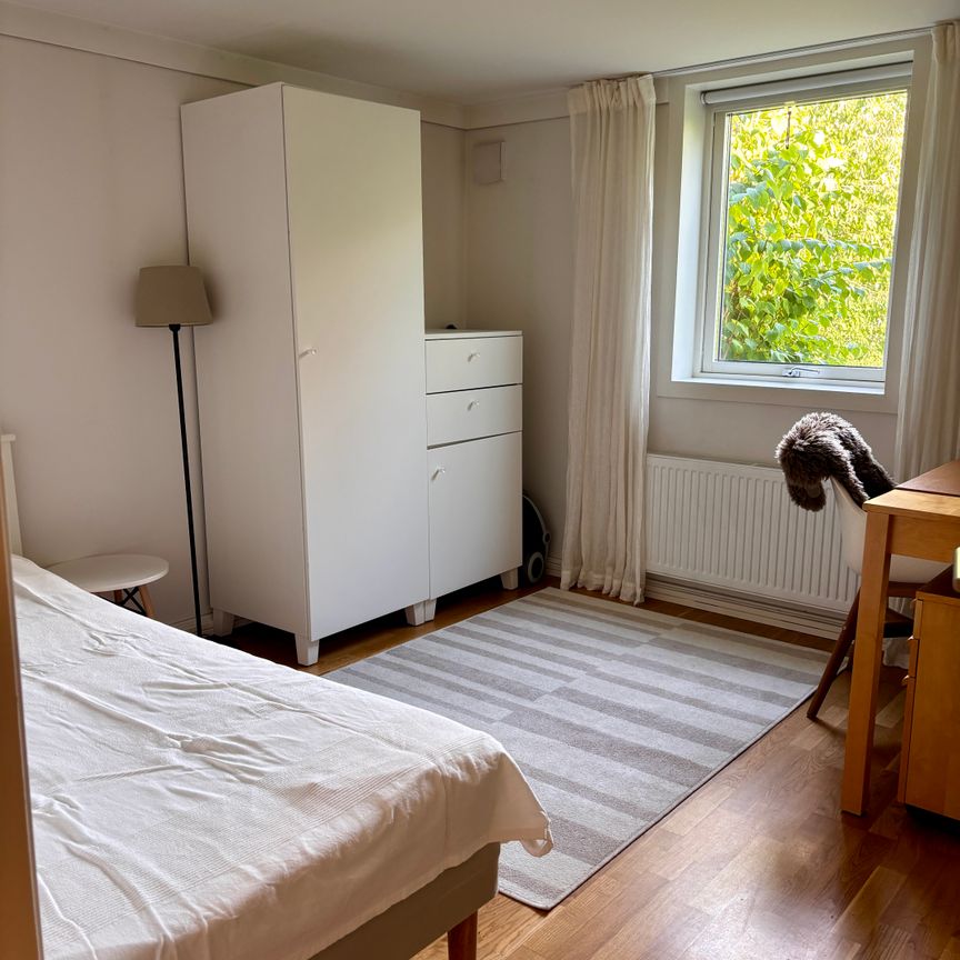 Pilfinksvägen, Täby - Photo 1