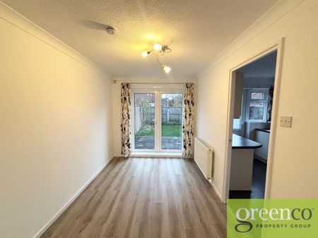 3 bedroom semi-detached house to rent - Photo 5