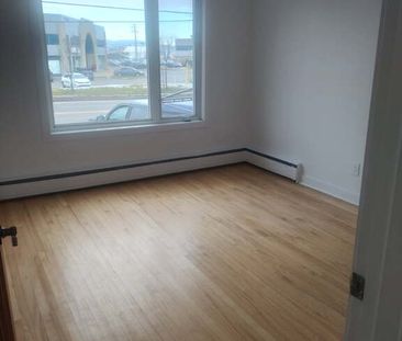 Appart De 2 Chambres Et 1 Salle De Bain - Photo 1