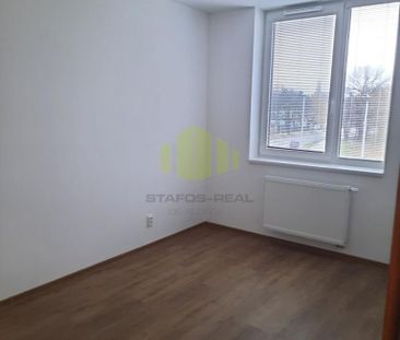 Pronájem bytu 2+kk 48 m2 - Fotografie 3