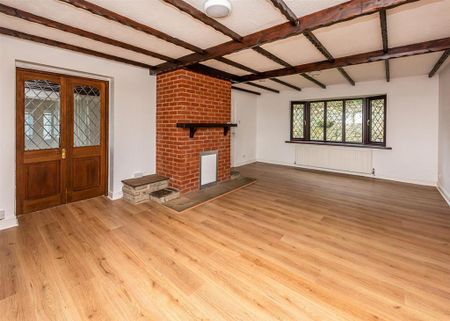 6 bedroom detached bungalow to rent - Photo 3