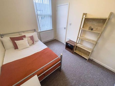 Fell Street, L7 - Photo 3