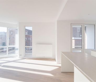 Appartement te huur in Merksem - Photo 1