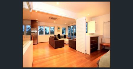 Burleigh on the Esplanade - Water Views - Photo 2