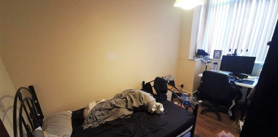 165 Heeley Road - Photo 2