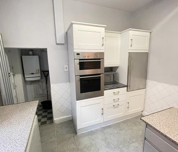 Victoria Park Road Room 1 - Photo 6