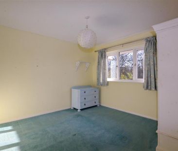3 bedroom terraced house to rent - Photo 6