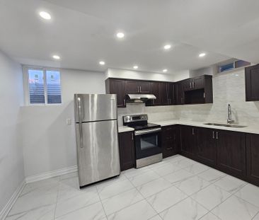 For Lease - 41 Gordon Weeden Road, Markham, Ontario - Photo 2