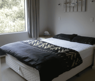 Fully furnished in sunny Ohope - Photo 3