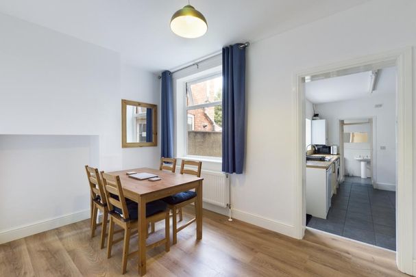 4 bedroom house share to rent - Photo 1