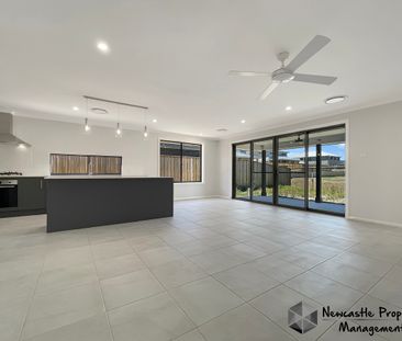 13 Glasspond Street, Chisholm - Photo 1
