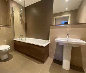 2 bedroom apartment to rent - Photo 6