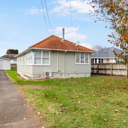 3 bedroom home in Papakura! - Photo 5